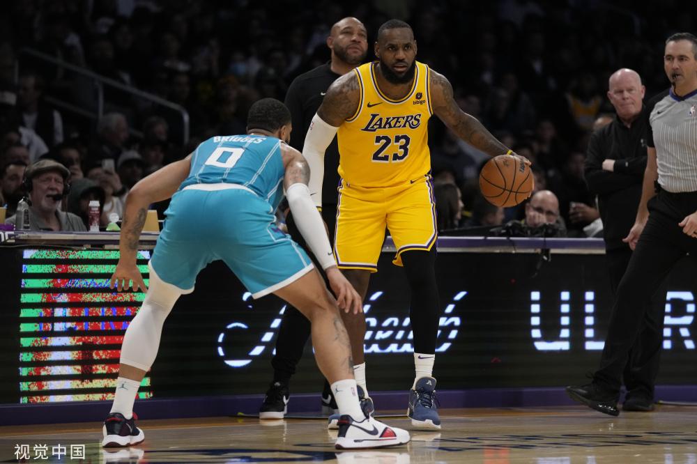 博尼已抵达 博尼已抵达